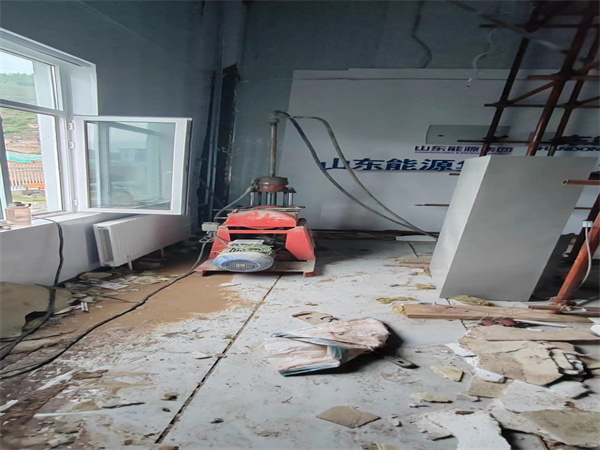 凌源地基基础下沉墙体裂缝加固注浆顶升施工